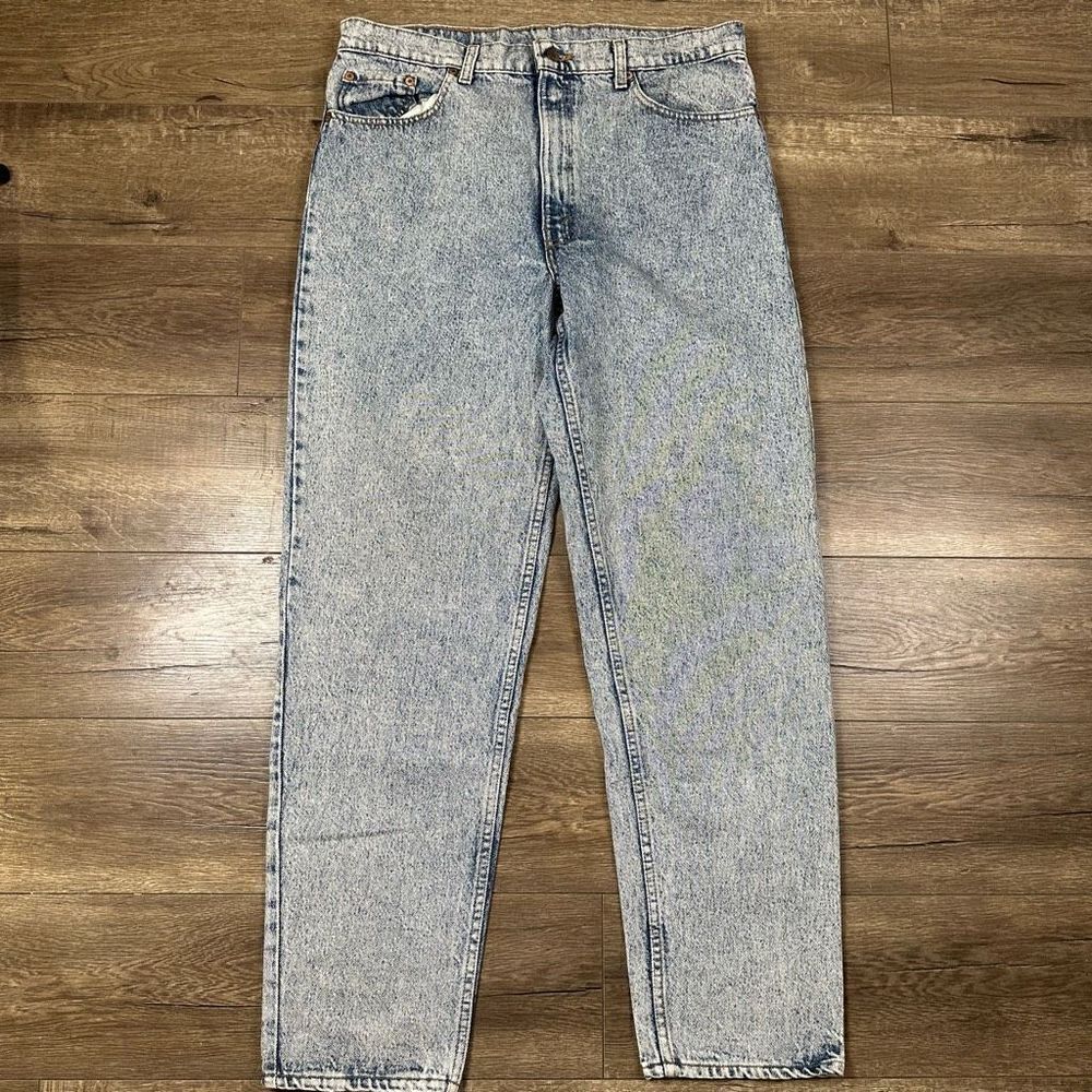 Levi’s Men’s Size 38x32 Jeans 550 Relaxed Fit Blue Light Wash Denim Straight Leg